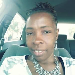 Meet your Posher, Debra